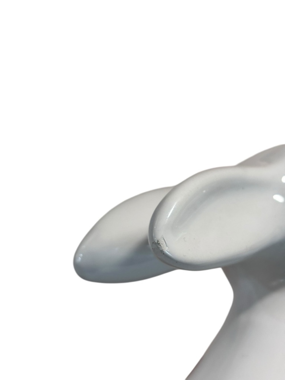 White Ceramic Bunny Figurine - kissing bunnies - Picture 11 of 11